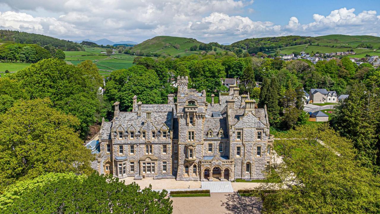 The Violet Suite Stone Cross Mansion Ulverston Exterior photo