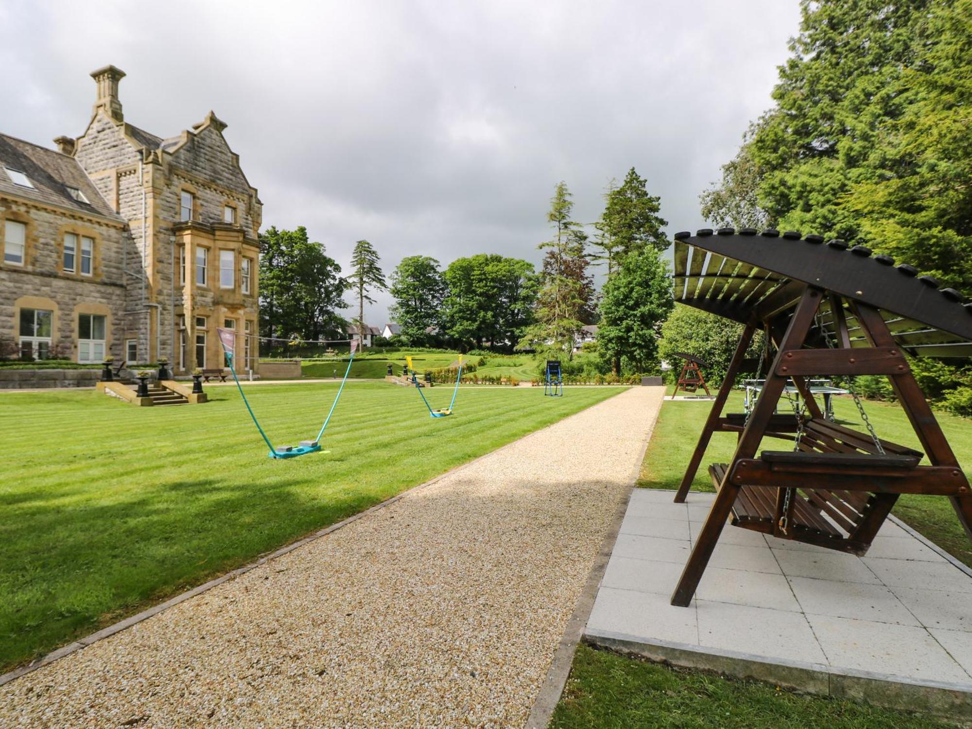 The Violet Suite Stone Cross Mansion Ulverston Exterior photo